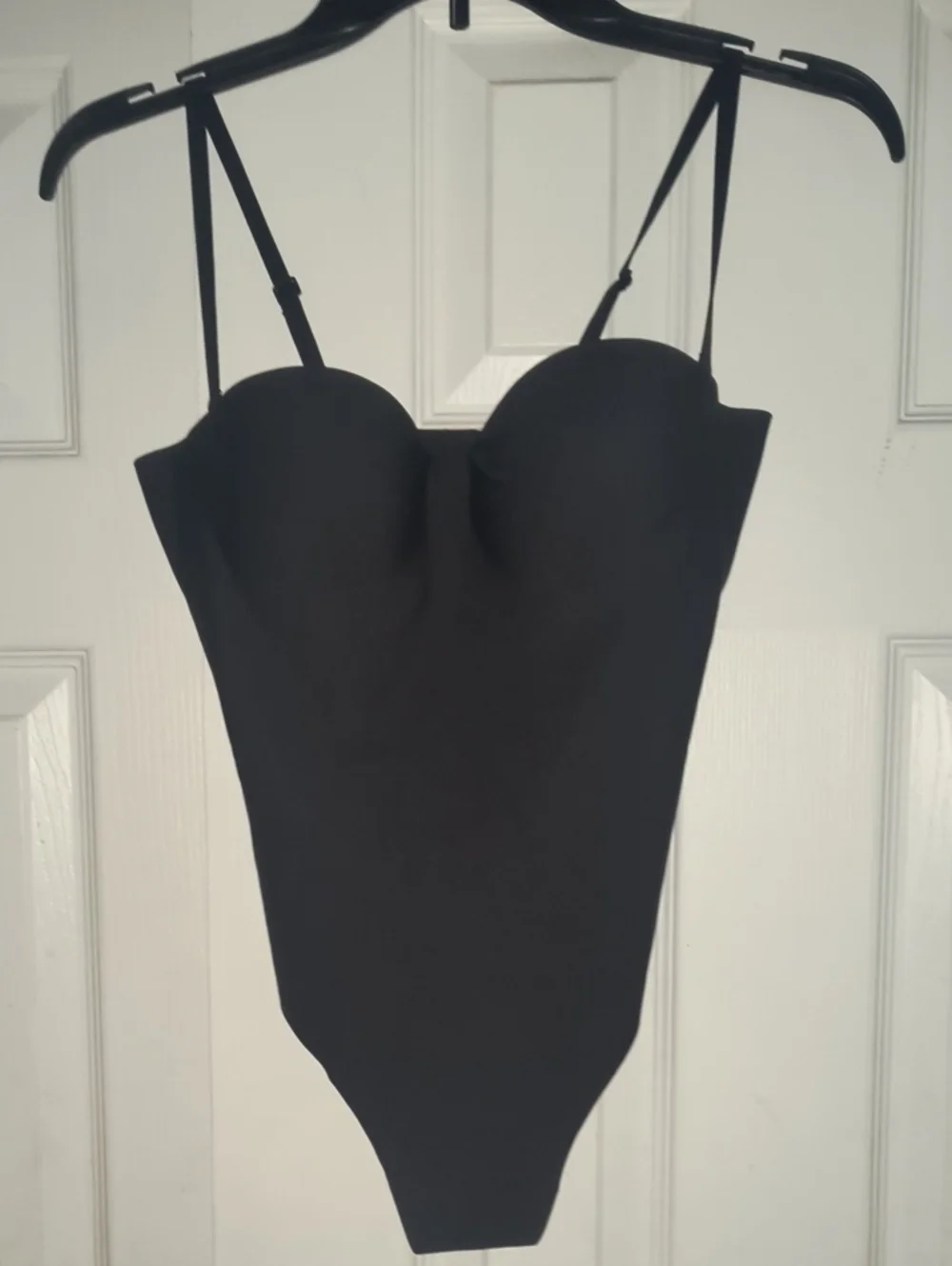 SKIMS Body Molded Underwire Thong Bodysuit Onyx Size S NWT